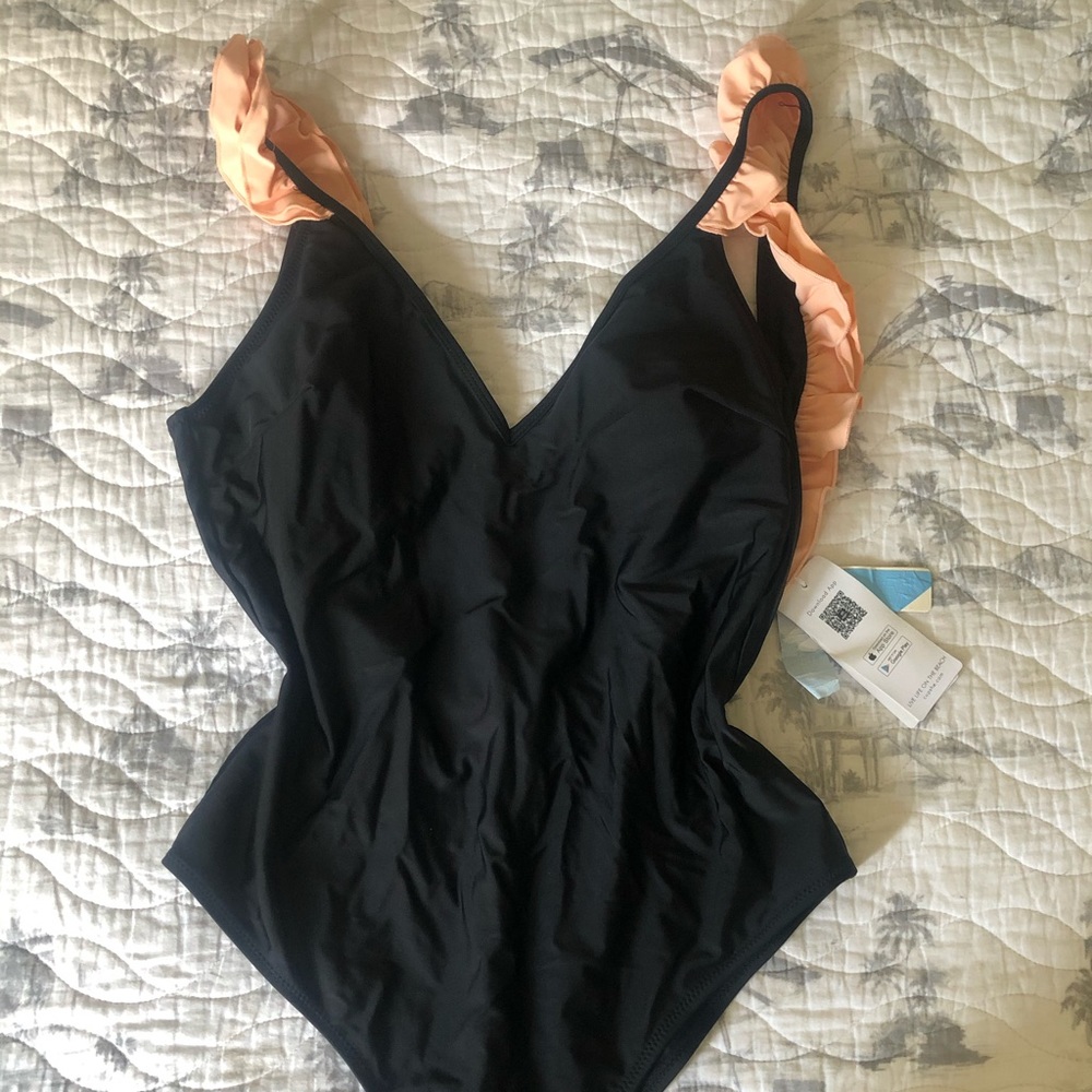 Cupshe ruffle one-piece